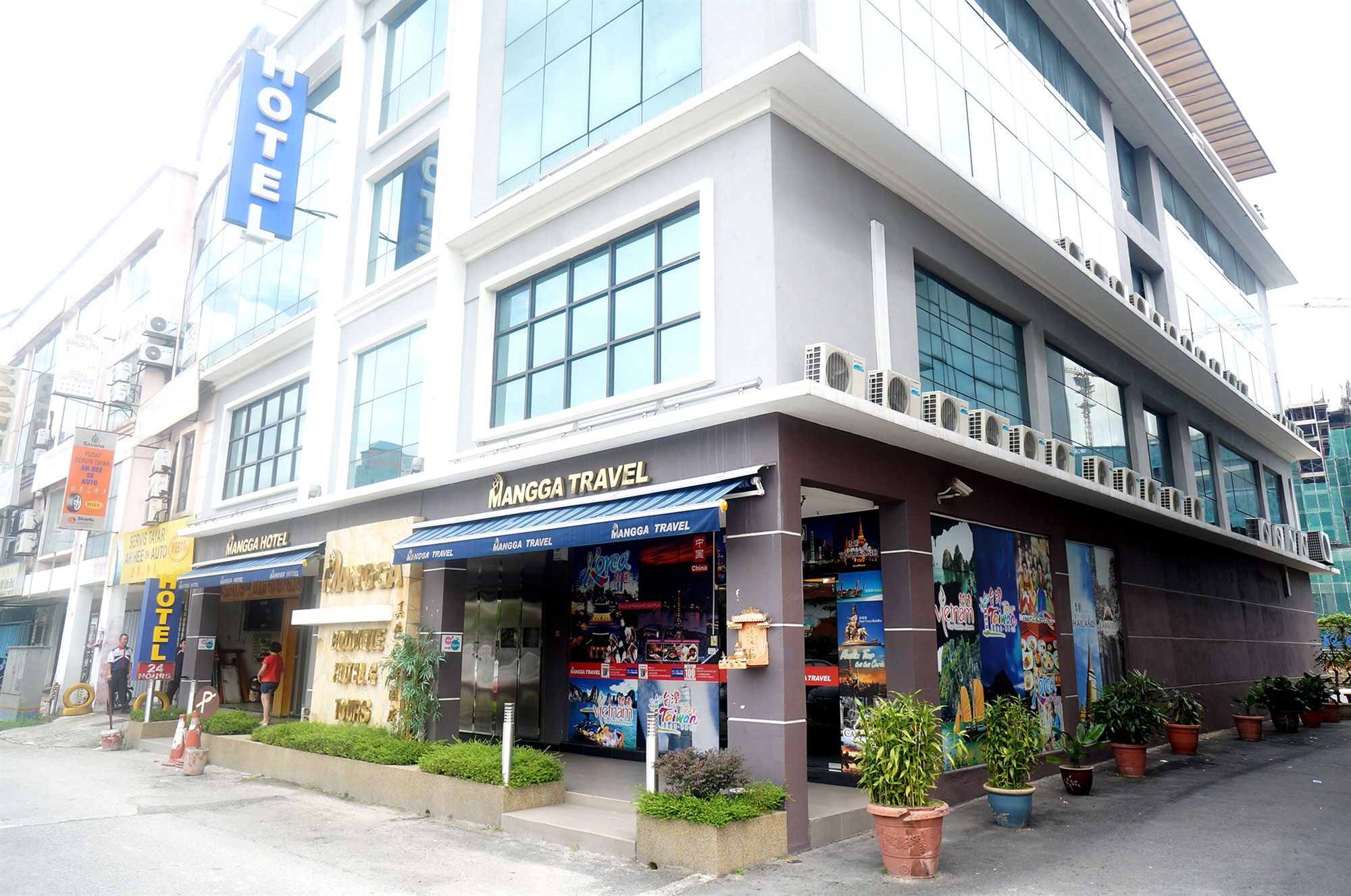 โรงแรมแมงก้า เซอรีเคมบางัน ภายนอก รูปภาพ